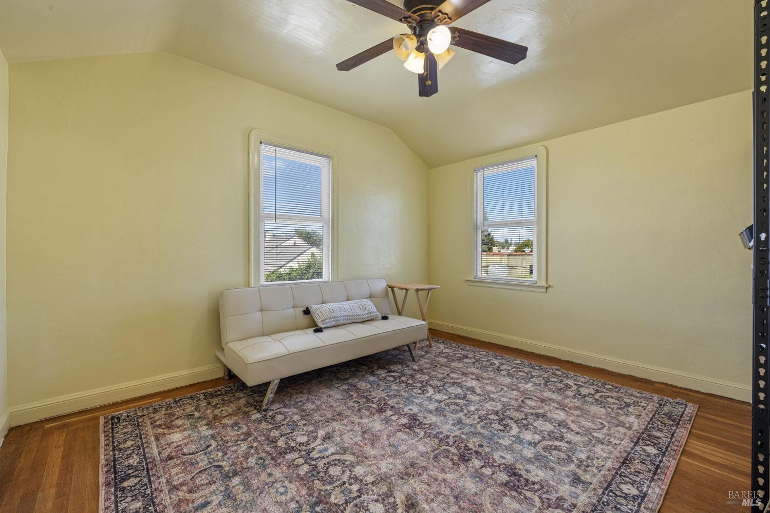 Gordon Street, Vallejo, California image 44