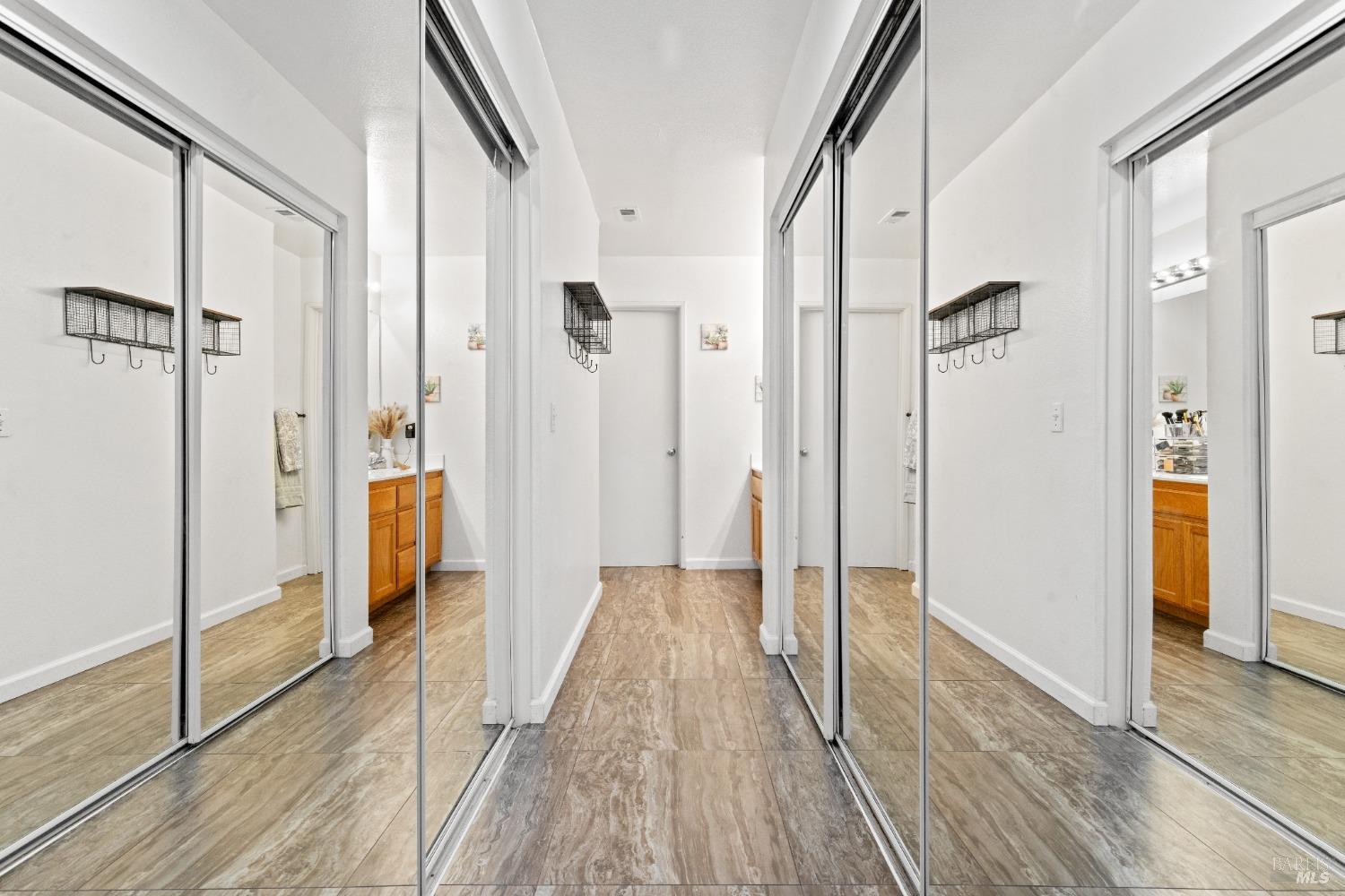 Detail Gallery Image 21 of 36 For 706 Powderhorn Ave, Santa Rosa,  CA 95407 - 3 Beds | 2/1 Baths
