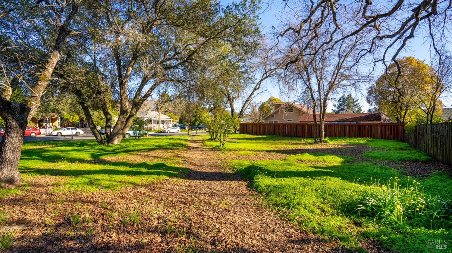 Detail Gallery Image 6 of 9 For 209 E 1st St, Cloverdale,  CA 95425 - – Beds | – Baths