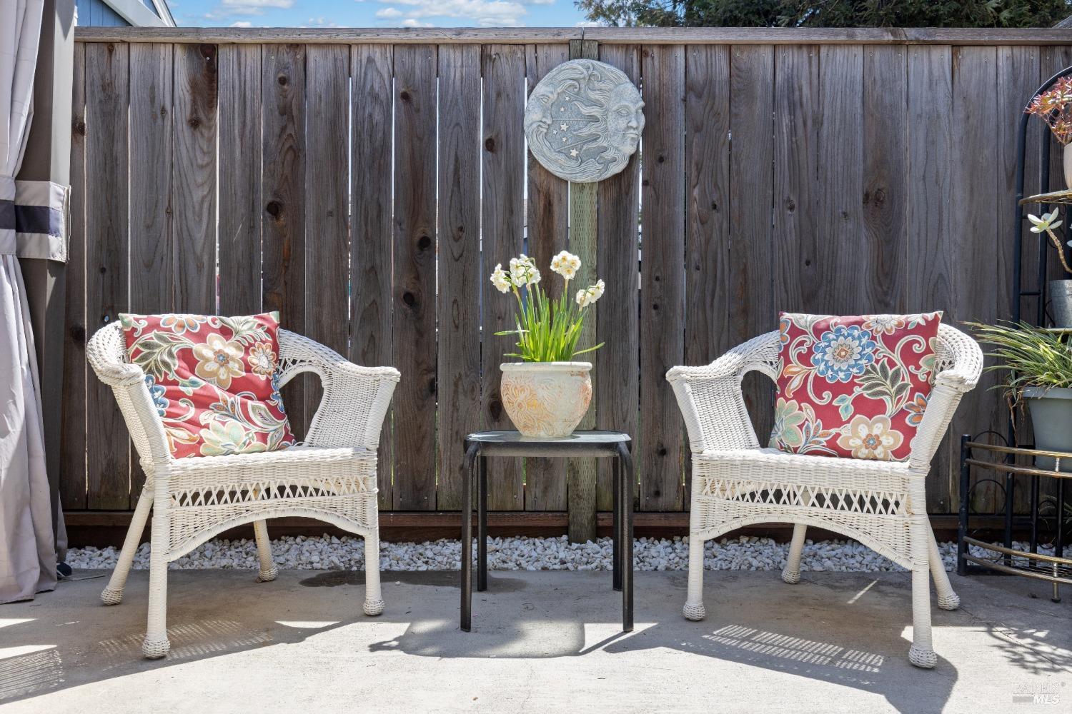Detail Gallery Image 34 of 36 For 706 Powderhorn Ave, Santa Rosa,  CA 95407 - 3 Beds | 2/1 Baths