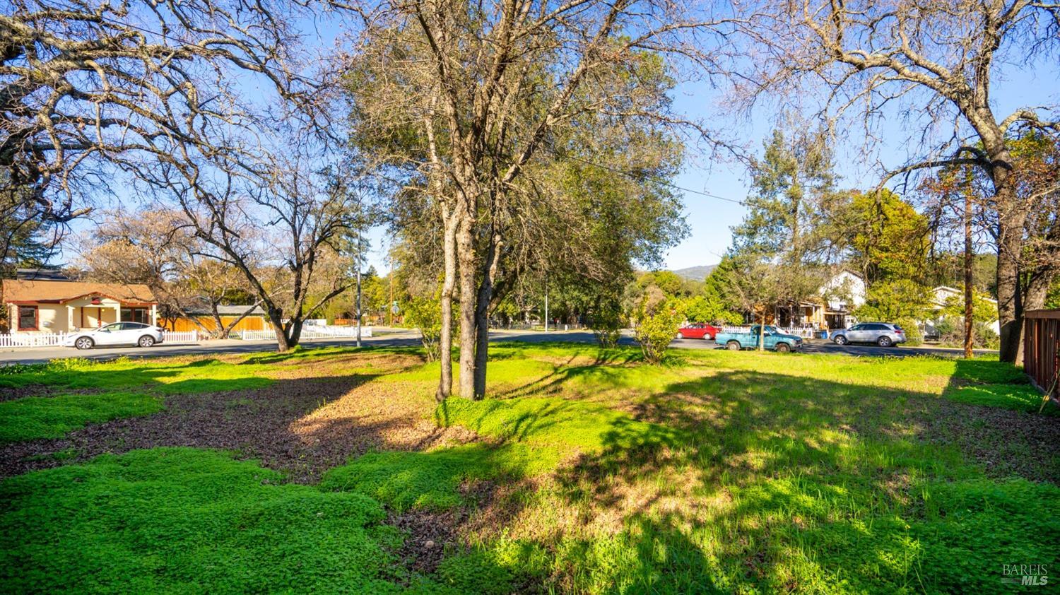 Detail Gallery Image 7 of 9 For 209 E 1st St, Cloverdale,  CA 95425 - – Beds | – Baths