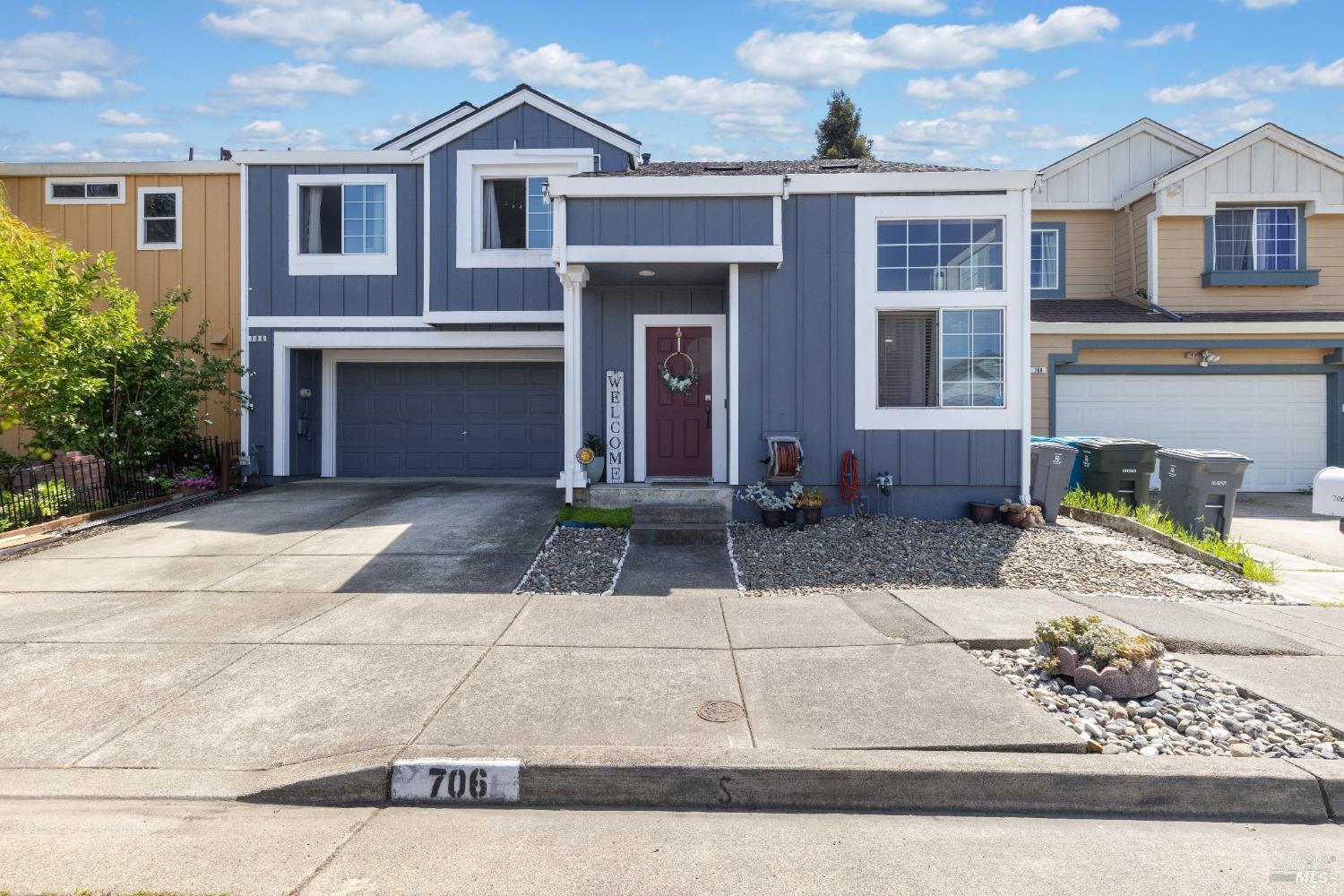 Detail Gallery Image 1 of 36 For 706 Powderhorn Ave, Santa Rosa,  CA 95407 - 3 Beds | 2/1 Baths