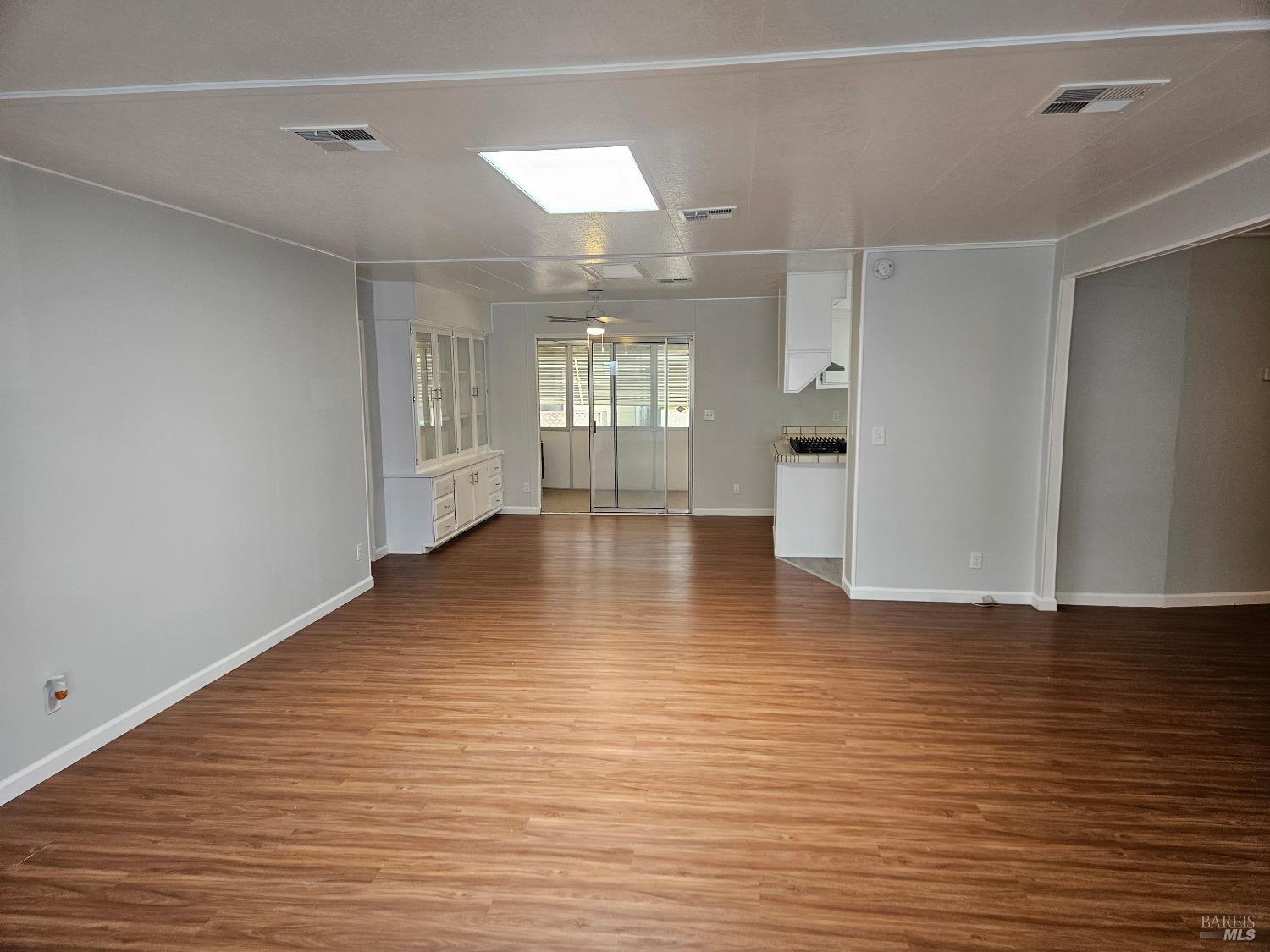Detail Gallery Image 16 of 33 For 111 Estrella Dr 111, Santa Rosa,  CA 95403 - 3 Beds | 2 Baths