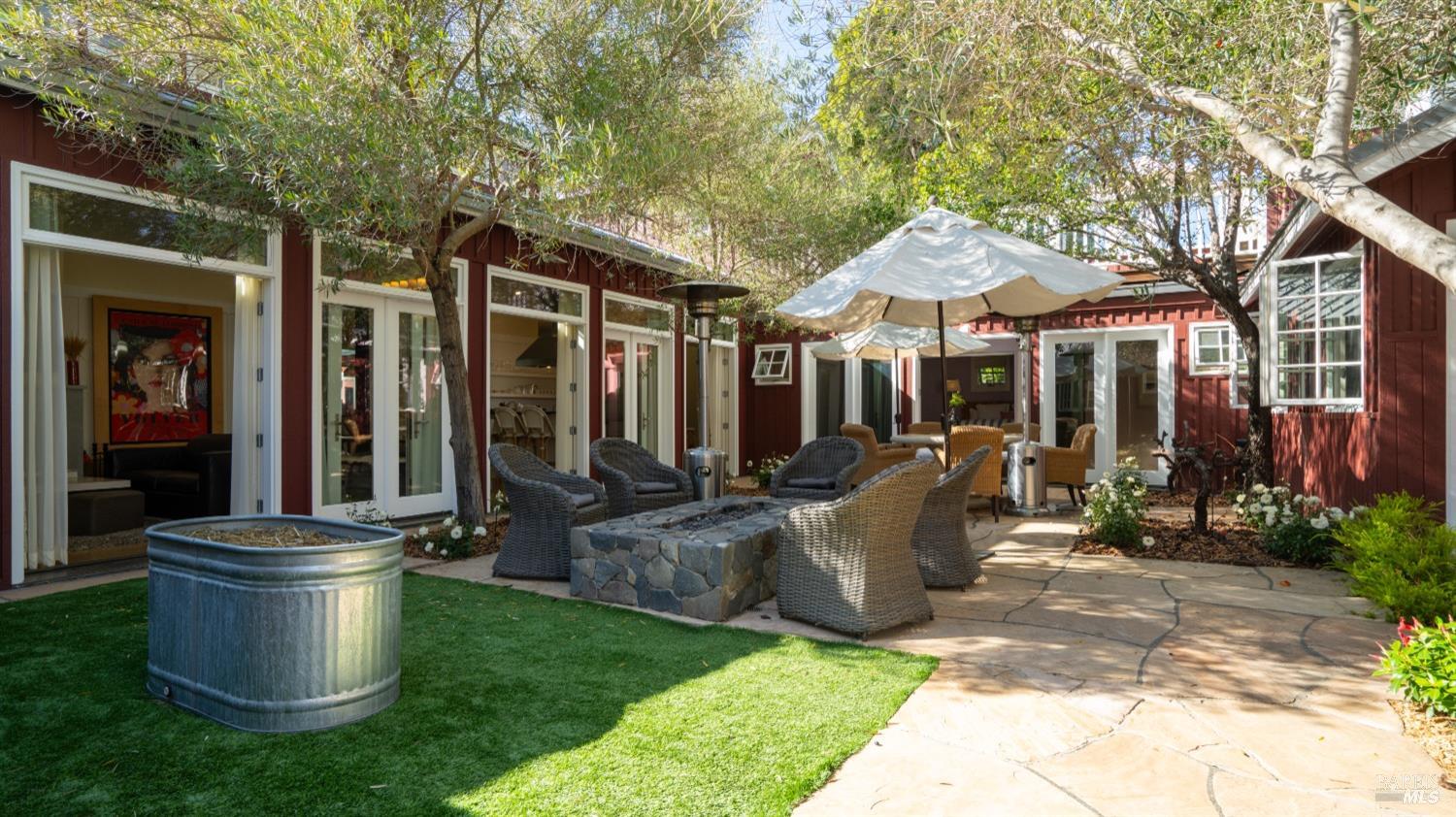 Detail Gallery Image 51 of 90 For 4044 Sonoma Hwy #16,  Napa,  CA 94559 - 3 Beds | 3/1 Baths
