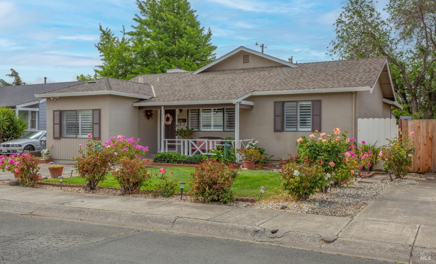 Detail Gallery Image 1 of 45 For 137 Webster St, Vallejo,  CA 94591 - 3 Beds | 2 Baths