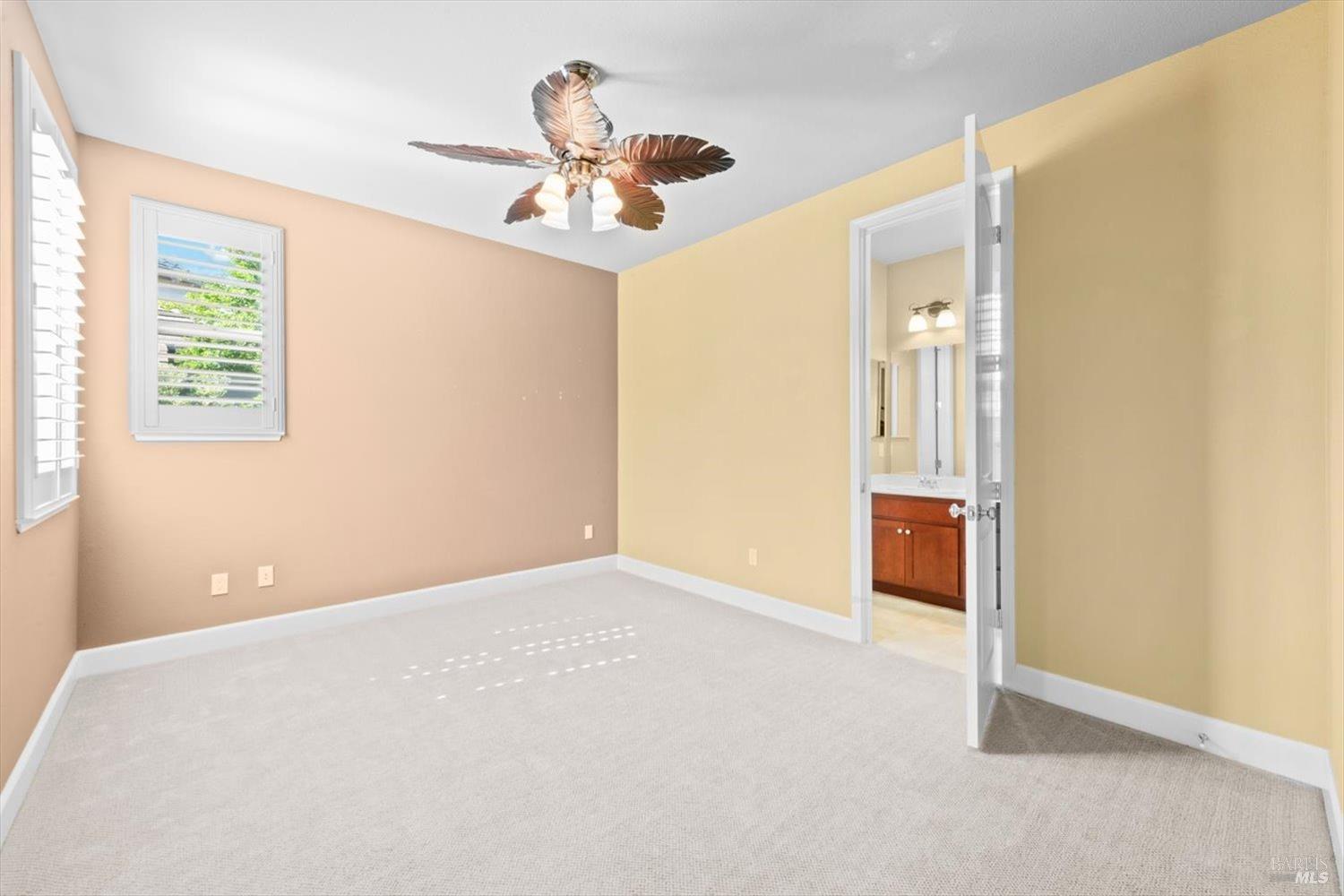 Detail Gallery Image 53 of 77 For 502 Longwood Pl, Vacaville,  CA 95688 - 3 Beds | 3/1 Baths