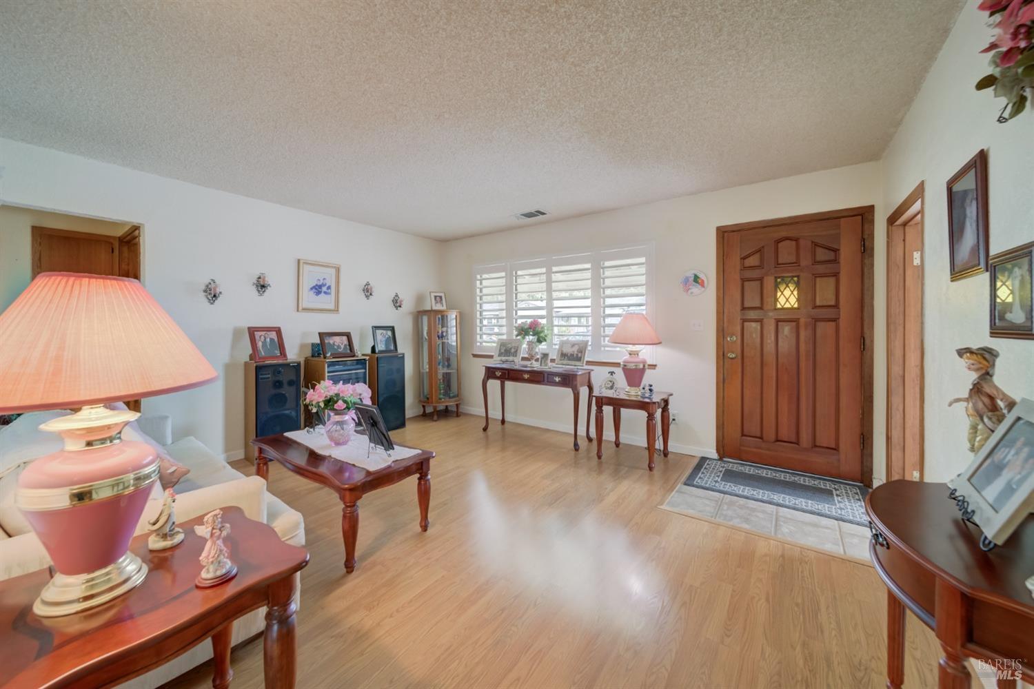 Detail Gallery Image 10 of 45 For 137 Webster St, Vallejo,  CA 94591 - 3 Beds | 2 Baths
