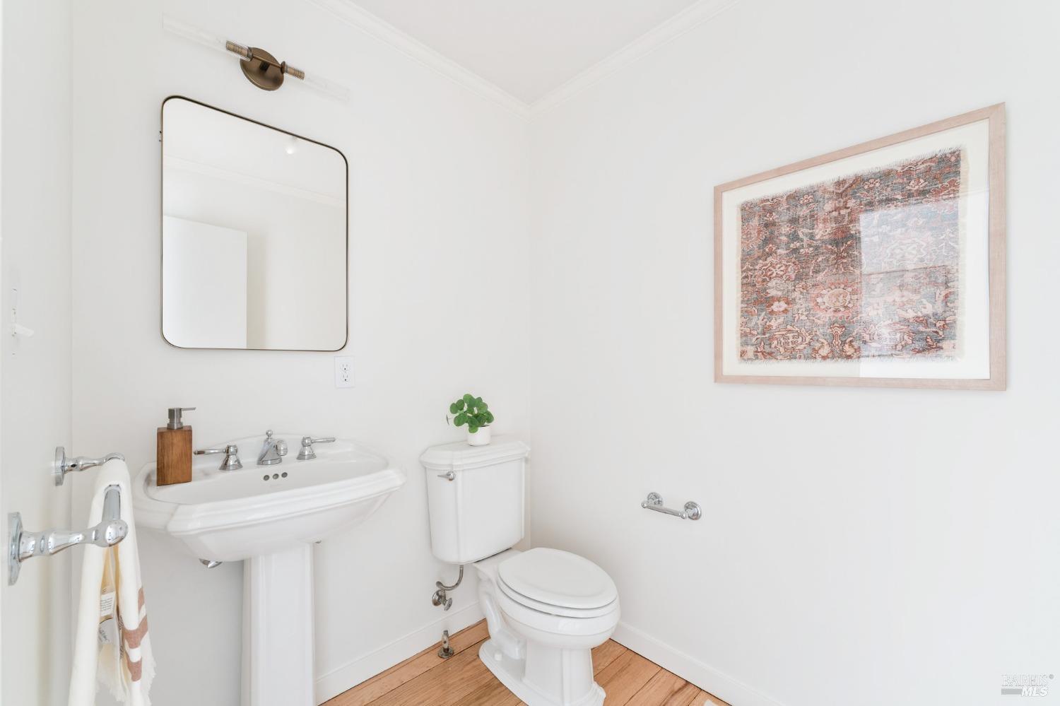 Detail Gallery Image 45 of 74 For 30 Tarry Rd, San Anselmo,  CA 94960 - 5 Beds | 3/1 Baths