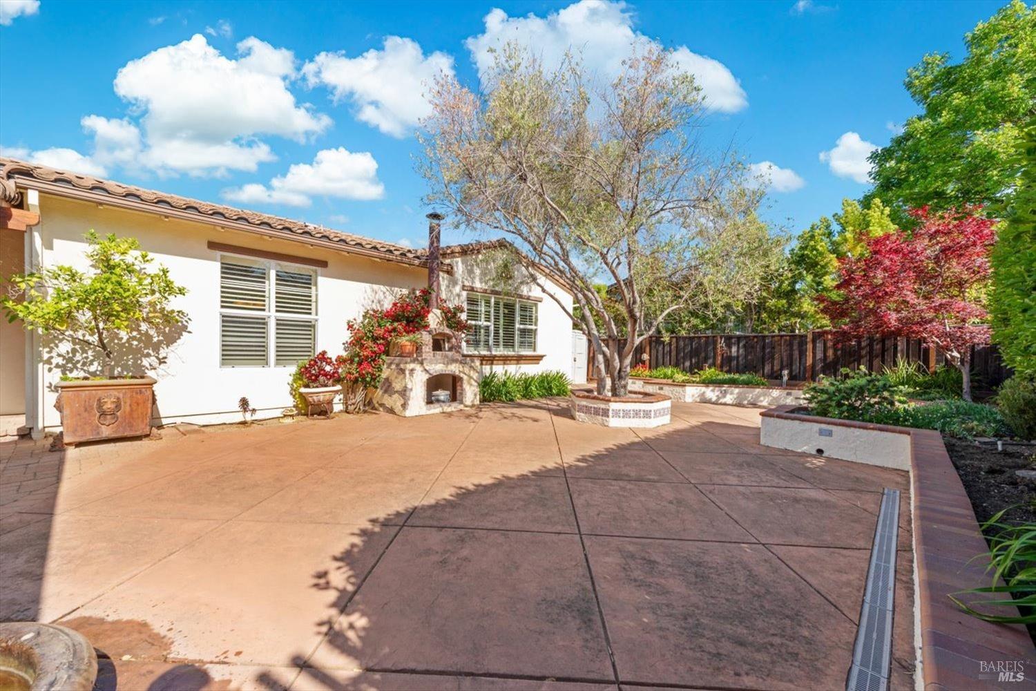 Detail Gallery Image 69 of 77 For 502 Longwood Pl, Vacaville,  CA 95688 - 3 Beds | 3/1 Baths