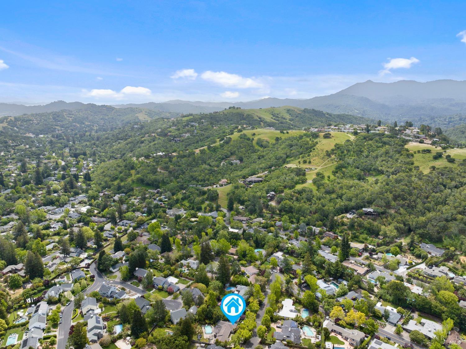 Detail Gallery Image 63 of 74 For 30 Tarry Rd, San Anselmo,  CA 94960 - 5 Beds | 3/1 Baths