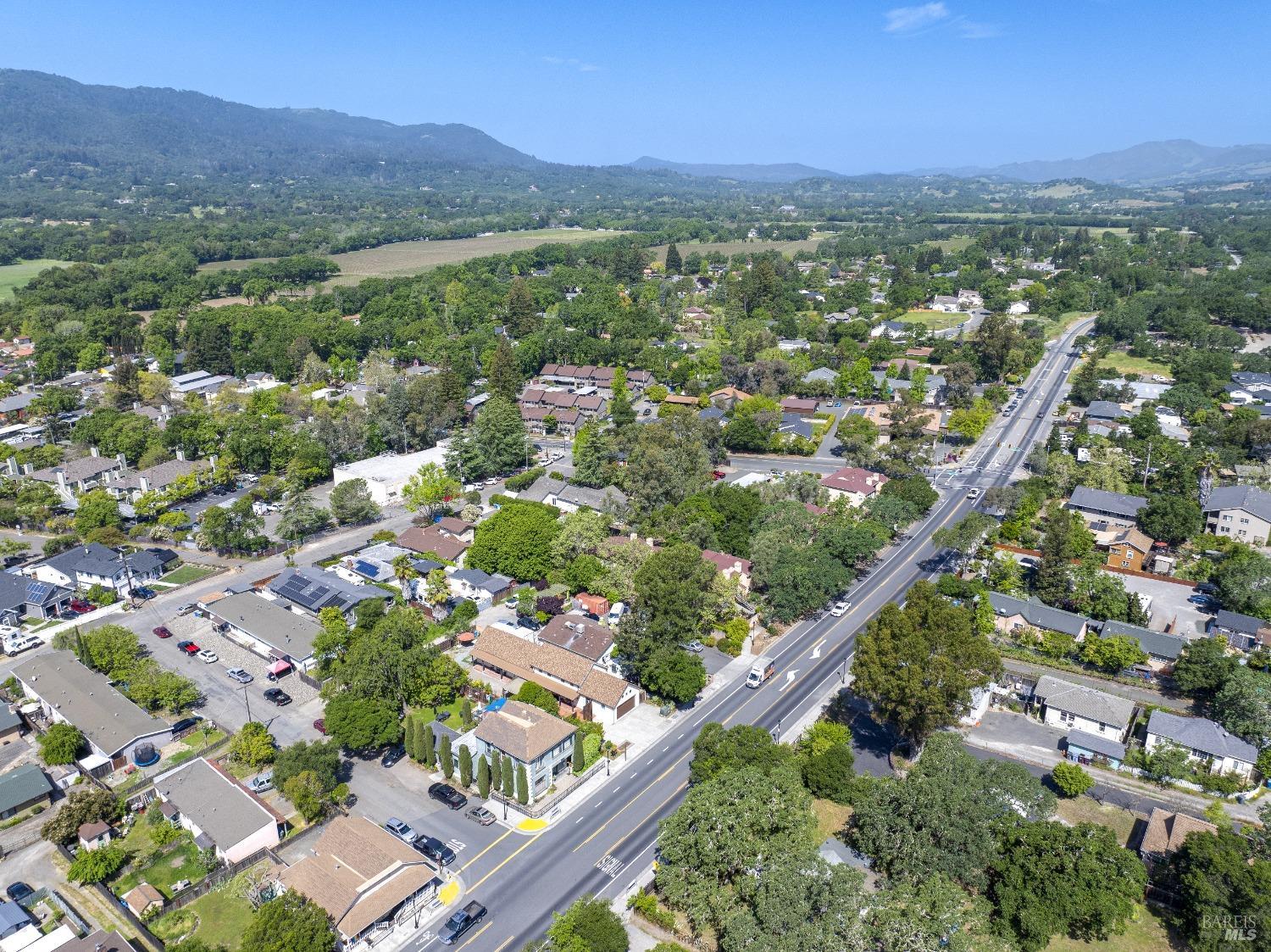 Detail Gallery Image 55 of 55 For 17080 Highway 12 Hwy, Sonoma,  CA 95476 - 2 Beds | 2 Baths