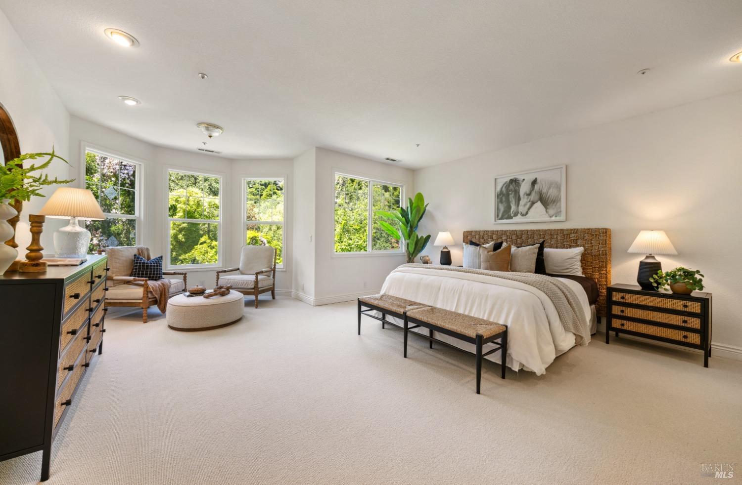 Detail Gallery Image 18 of 35 For 438 Laverne Ave, Mill Valley,  CA 94941 - 4 Beds | 3/1 Baths