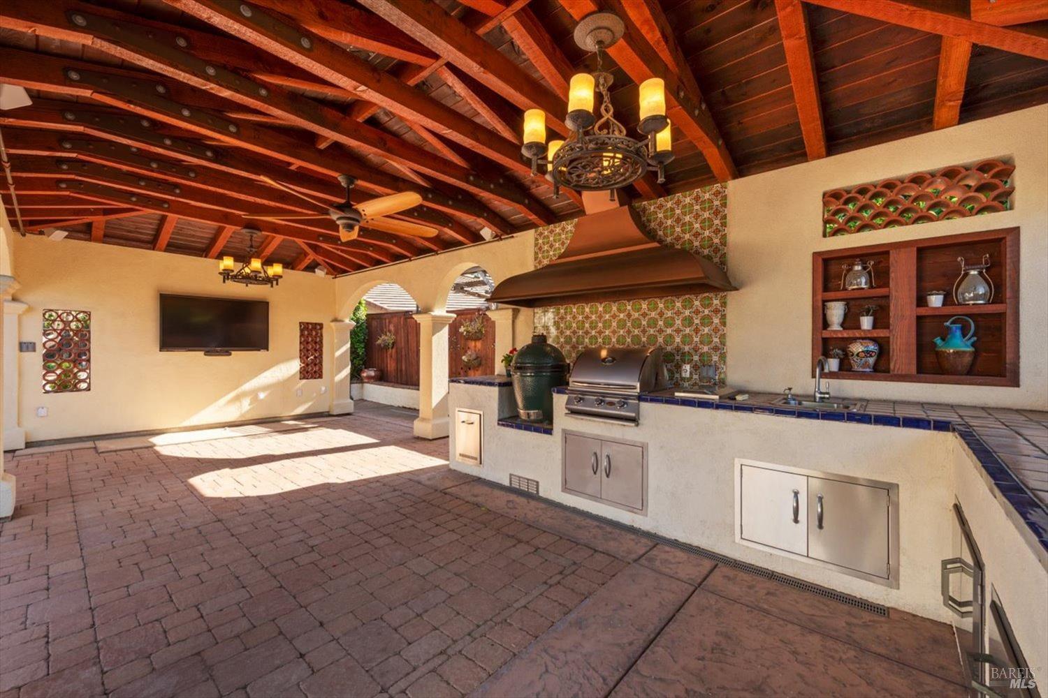 Detail Gallery Image 63 of 77 For 502 Longwood Pl, Vacaville,  CA 95688 - 3 Beds | 3/1 Baths