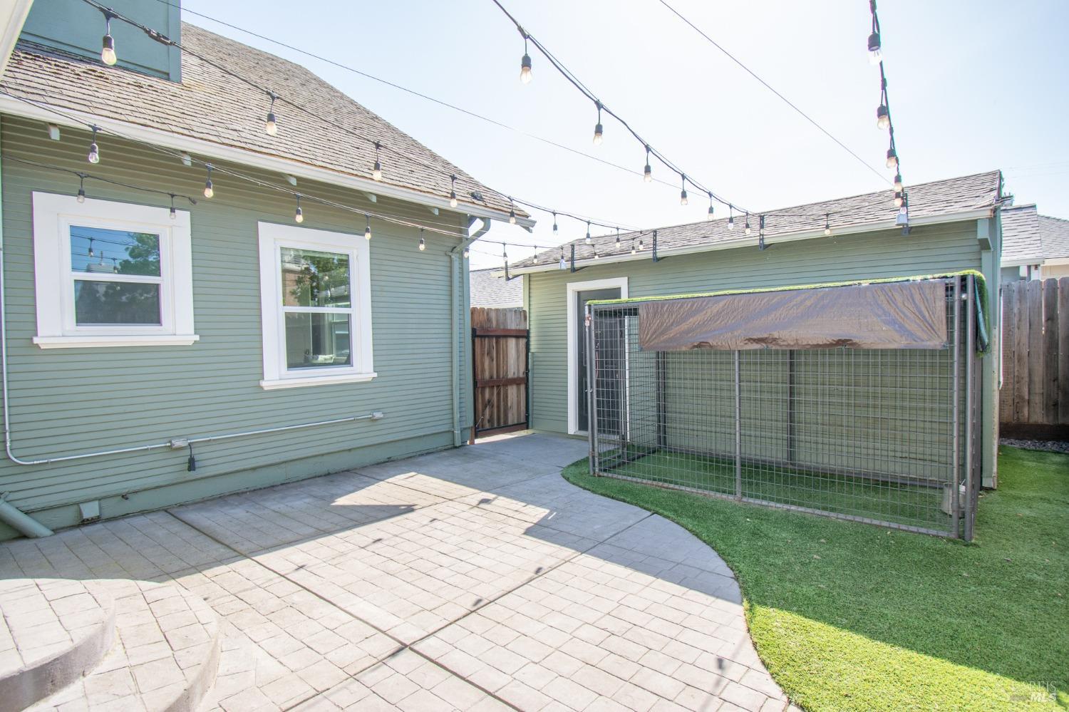 Detail Gallery Image 23 of 25 For 231 E Mayes St, Dixon,  CA 95620 - 3 Beds | 1/1 Baths