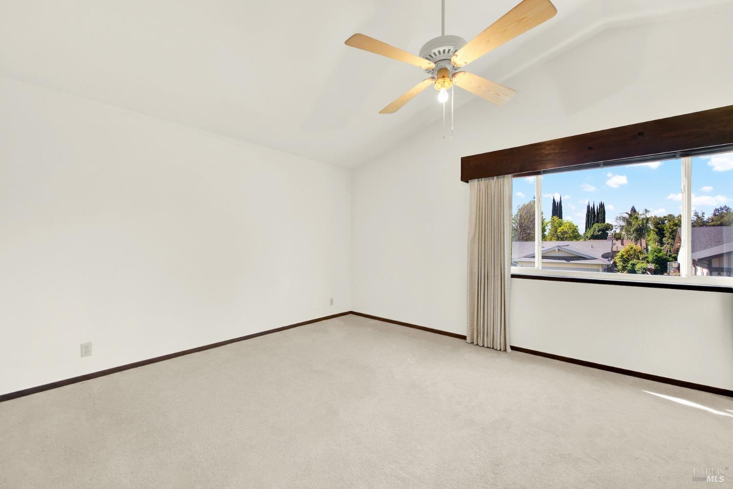 Detail Gallery Image 39 of 68 For 155 Quietwood Dr, Vacaville,  CA 95688 - 4 Beds | 2/1 Baths