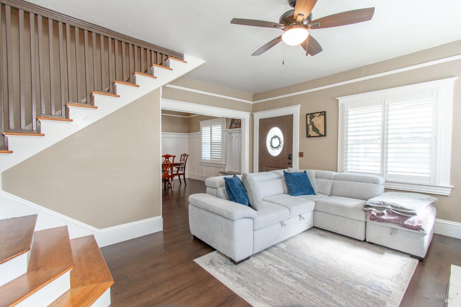 Detail Gallery Image 4 of 25 For 231 E Mayes St, Dixon,  CA 95620 - 3 Beds | 1/1 Baths