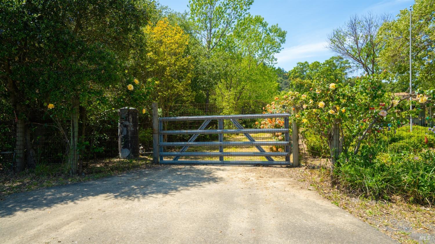 Detail Gallery Image 59 of 59 For 2267 Westside Rd, Healdsburg,  CA 95448 - 2 Beds | 2 Baths