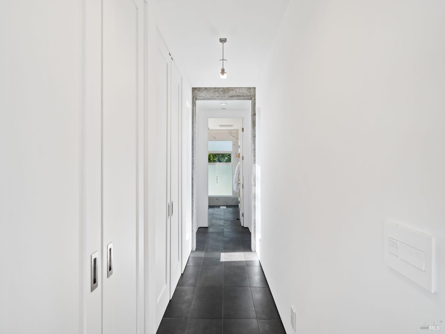 Detail Gallery Image 20 of 44 For 8909 Mill Creek Rd, Healdsburg,  CA 95448 - 2 Beds | 2 Baths