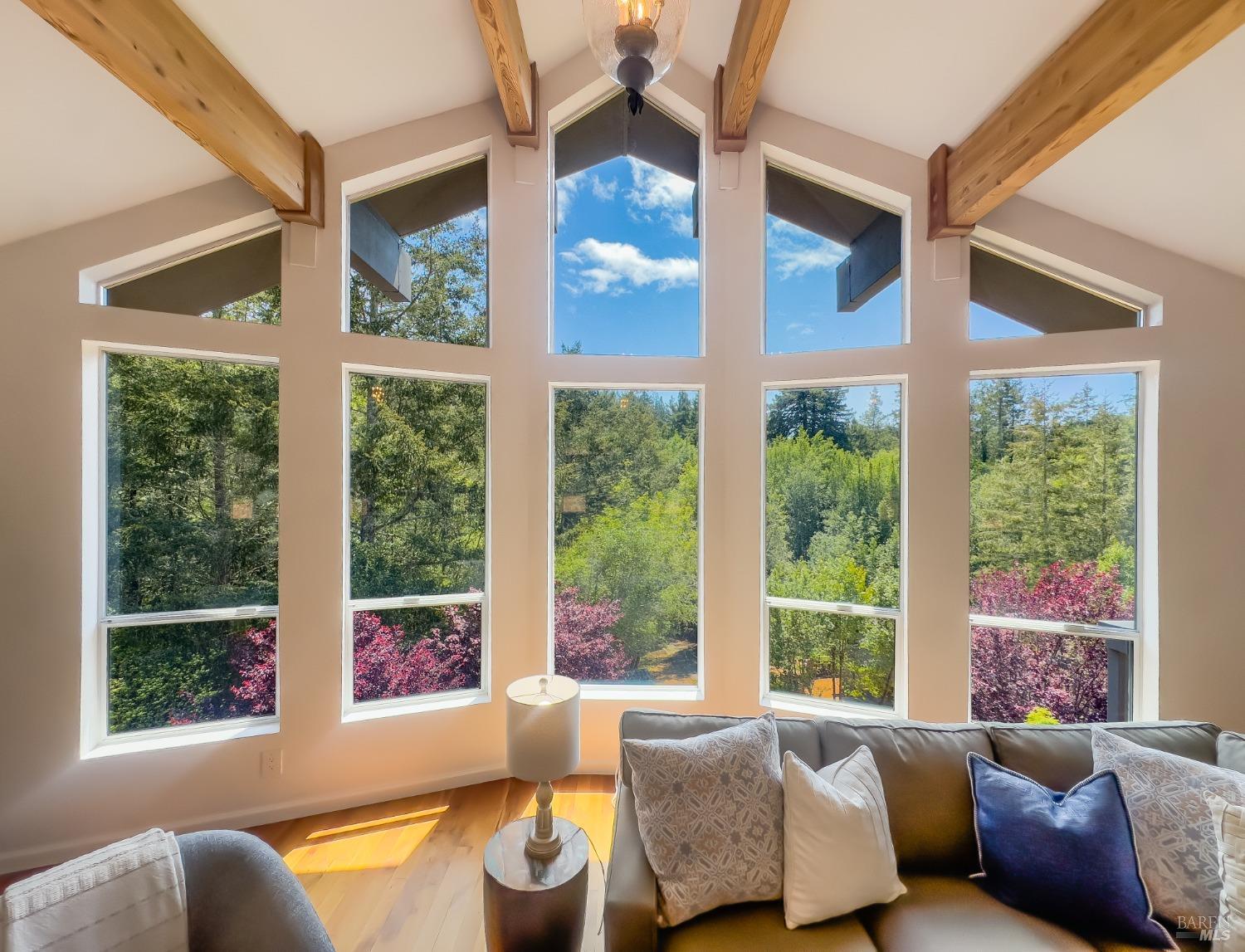 Detail Gallery Image 10 of 70 For 750 Wagnon Rd, Sebastopol,  CA 95472 - 2 Beds | 2/1 Baths