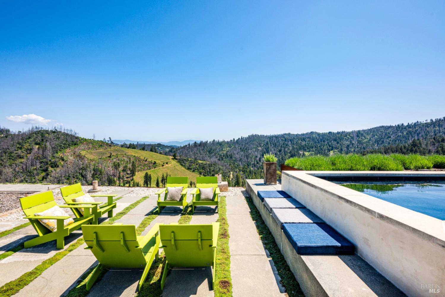 Detail Gallery Image 33 of 44 For 8909 Mill Creek Rd, Healdsburg,  CA 95448 - 2 Beds | 2 Baths