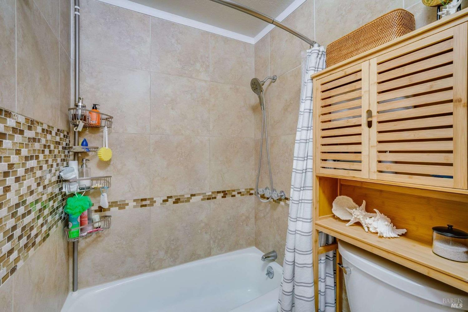 Detail Gallery Image 23 of 38 For 4897 Hoen Ave, Santa Rosa,  CA 95405 - 3 Beds | 2 Baths