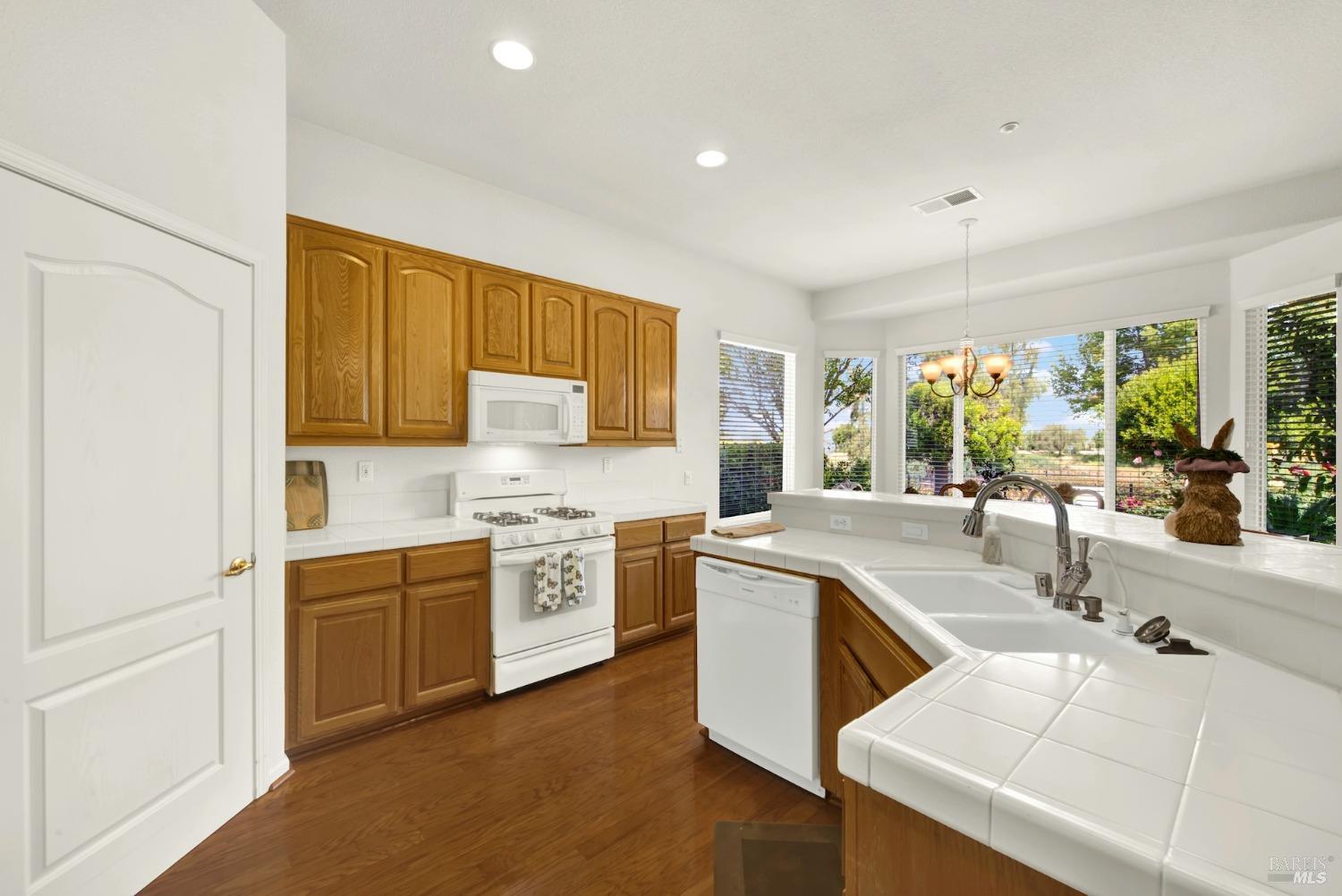 Detail Gallery Image 31 of 87 For 939 Suntan Ln, Brentwood,  CA 94513 - 2 Beds | 2 Baths
