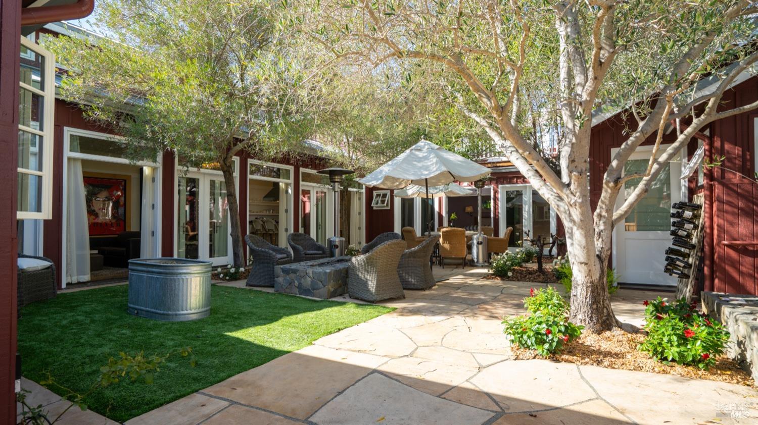 Detail Gallery Image 52 of 90 For 4044 Sonoma Hwy #16,  Napa,  CA 94559 - 3 Beds | 3/1 Baths