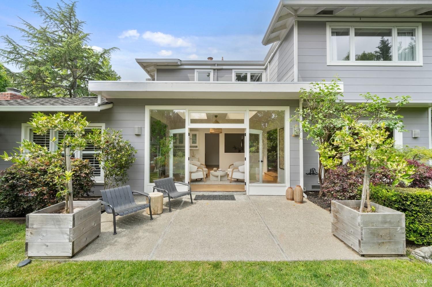 Detail Gallery Image 47 of 74 For 30 Tarry Rd, San Anselmo,  CA 94960 - 5 Beds | 3/1 Baths
