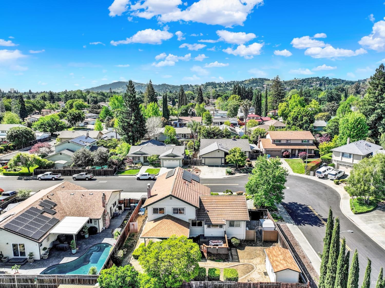 Detail Gallery Image 64 of 68 For 155 Quietwood Dr, Vacaville,  CA 95688 - 4 Beds | 2/1 Baths