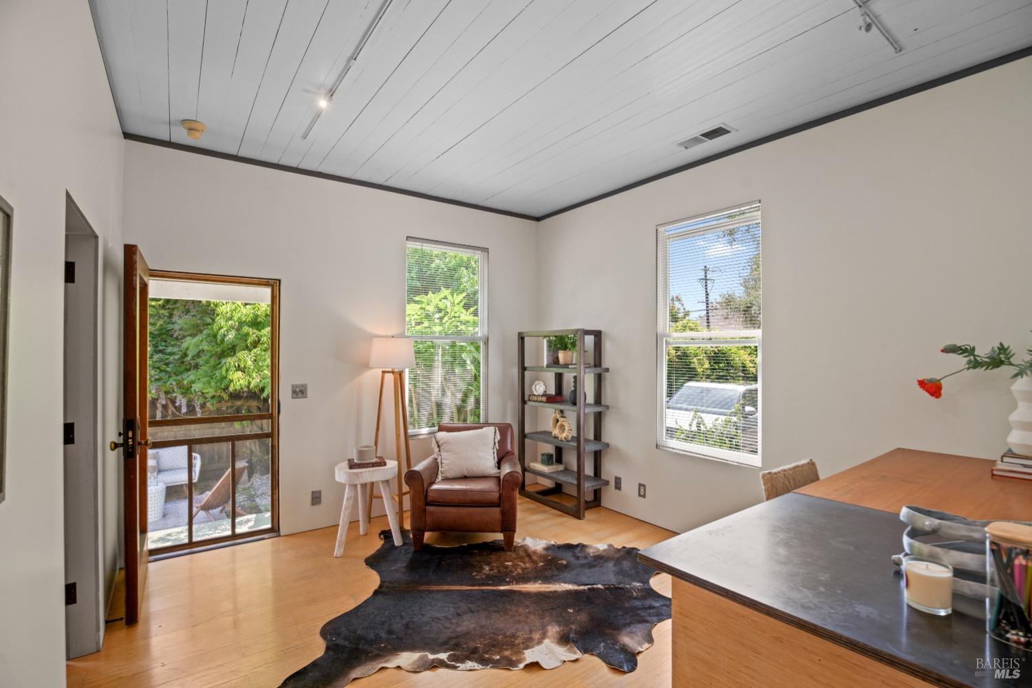 Detail Gallery Image 30 of 47 For 623 3rd St, Napa,  CA 94559 - 2 Beds | 2 Baths