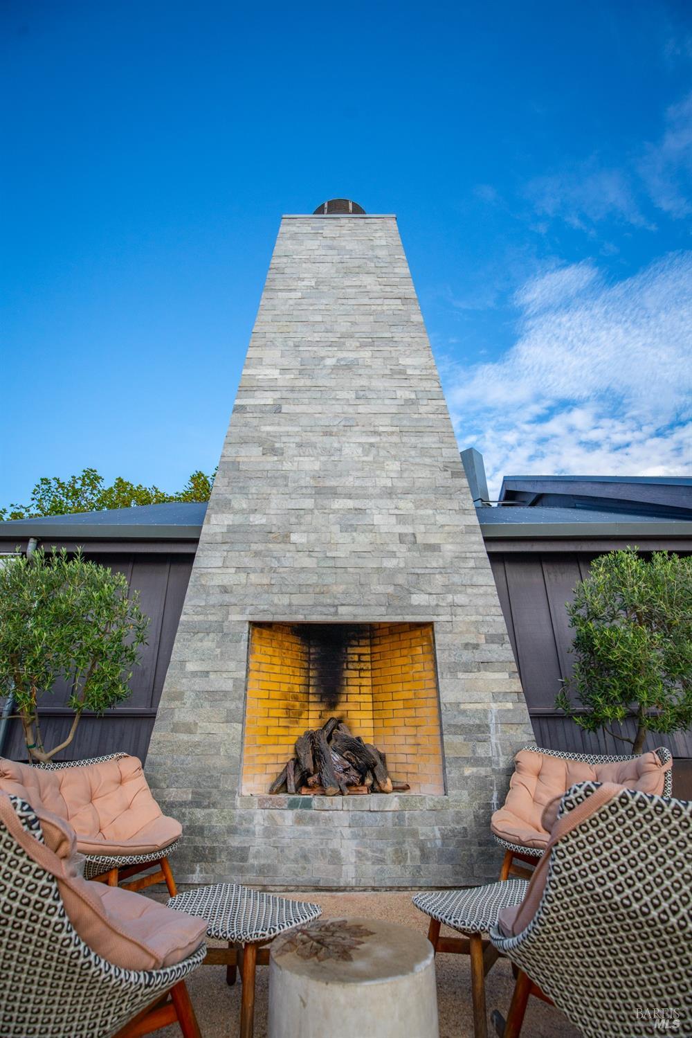 Detail Gallery Image 65 of 90 For 4044 Sonoma Hwy #16,  Napa,  CA 94559 - 3 Beds | 3/1 Baths