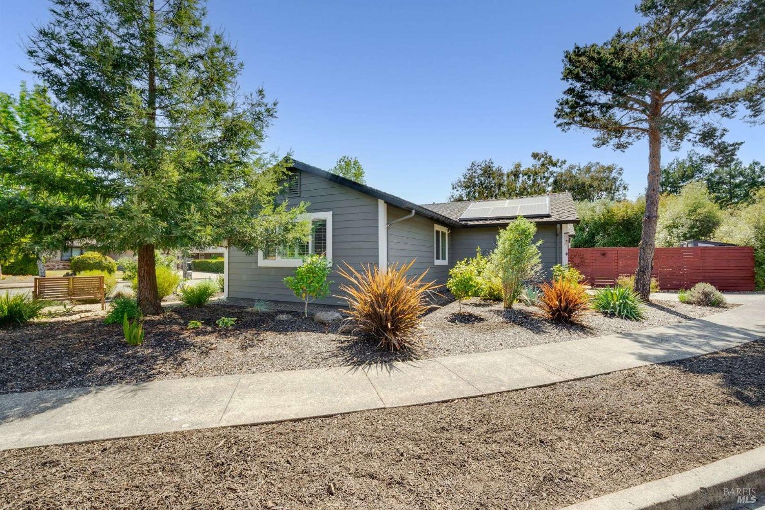 Detail Gallery Image 37 of 38 For 4897 Hoen Ave, Santa Rosa,  CA 95405 - 3 Beds | 2 Baths
