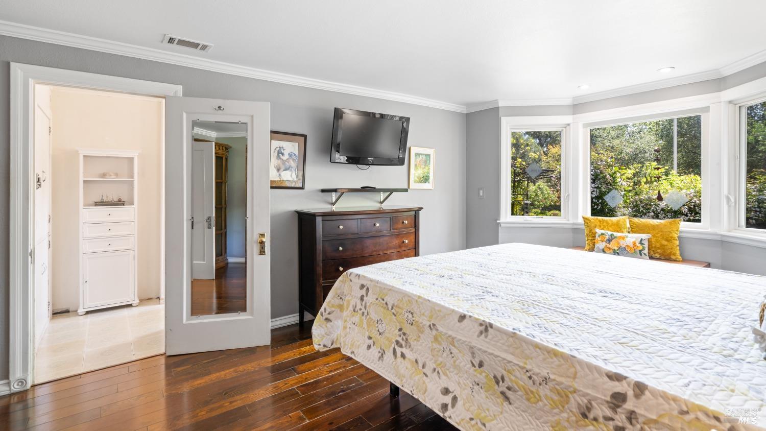 Detail Gallery Image 21 of 59 For 2267 Westside Rd, Healdsburg,  CA 95448 - 2 Beds | 2 Baths