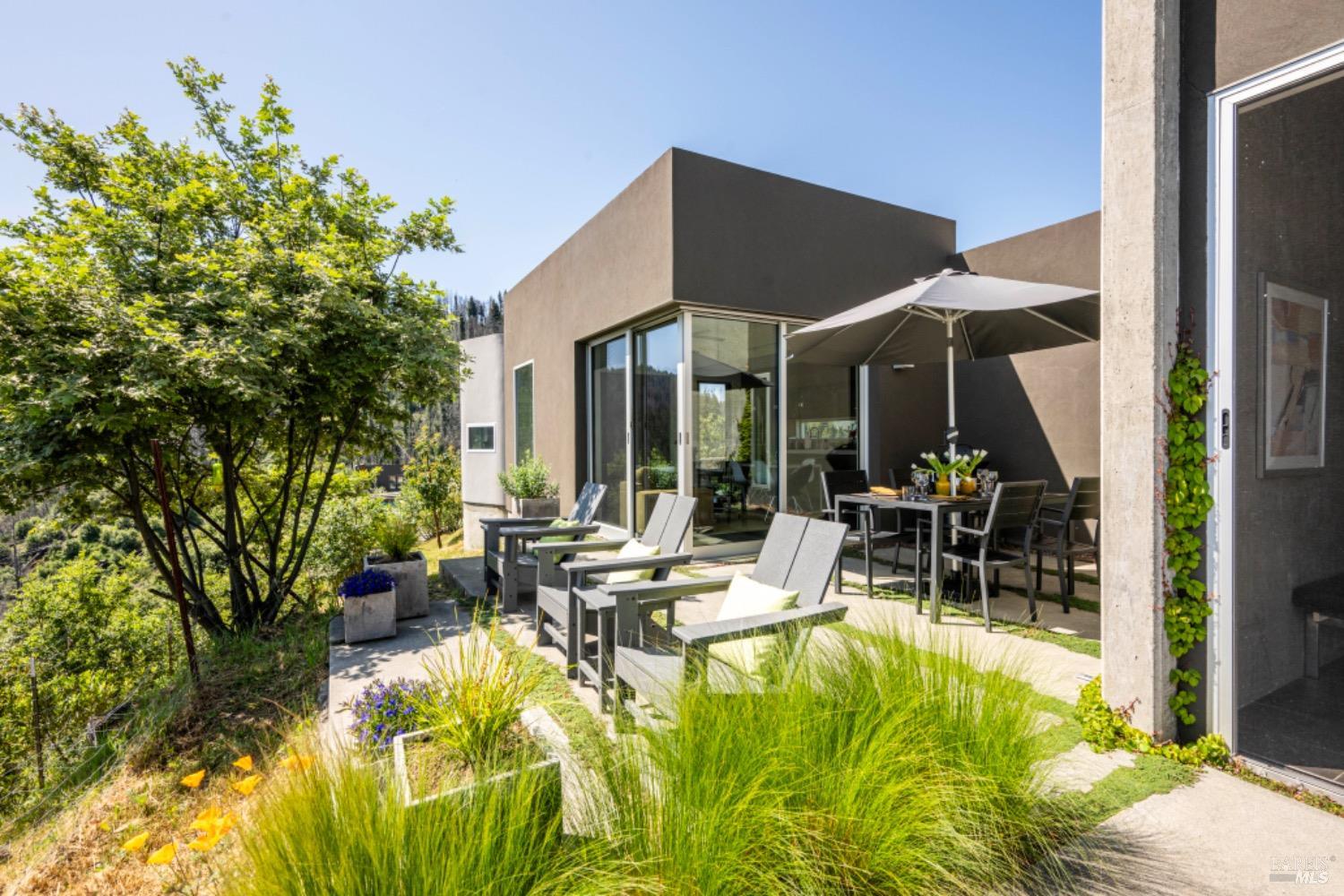 Detail Gallery Image 26 of 44 For 8909 Mill Creek Rd, Healdsburg,  CA 95448 - 2 Beds | 2 Baths