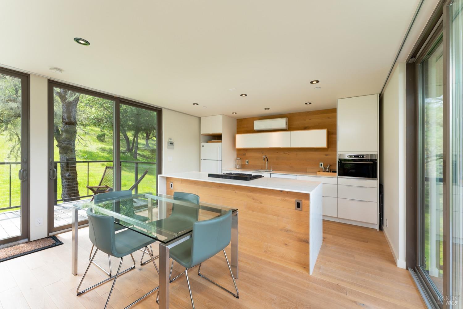 Detail Gallery Image 7 of 36 For 4305 Long Valley Ranch Rd, Ukiah,  CA 95482 - 2 Beds | 1 Baths