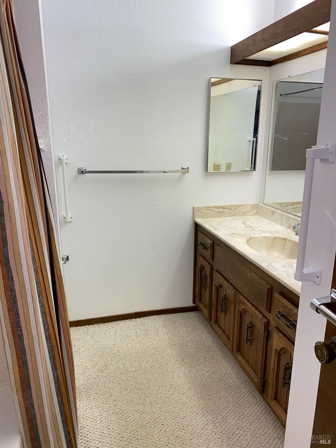 Detail Gallery Image 30 of 68 For 155 Quietwood Dr, Vacaville,  CA 95688 - 4 Beds | 2/1 Baths