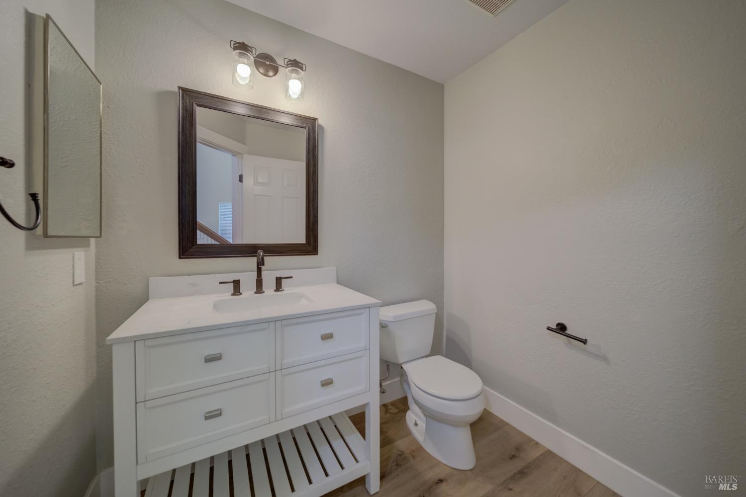 Detail Gallery Image 25 of 51 For 2415 Tea Ct, Fairfield,  CA 94534 - 3 Beds | 2/1 Baths