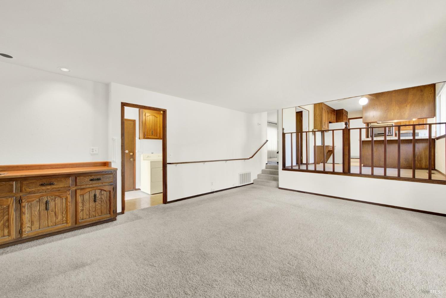 Detail Gallery Image 25 of 68 For 155 Quietwood Dr, Vacaville,  CA 95688 - 4 Beds | 2/1 Baths