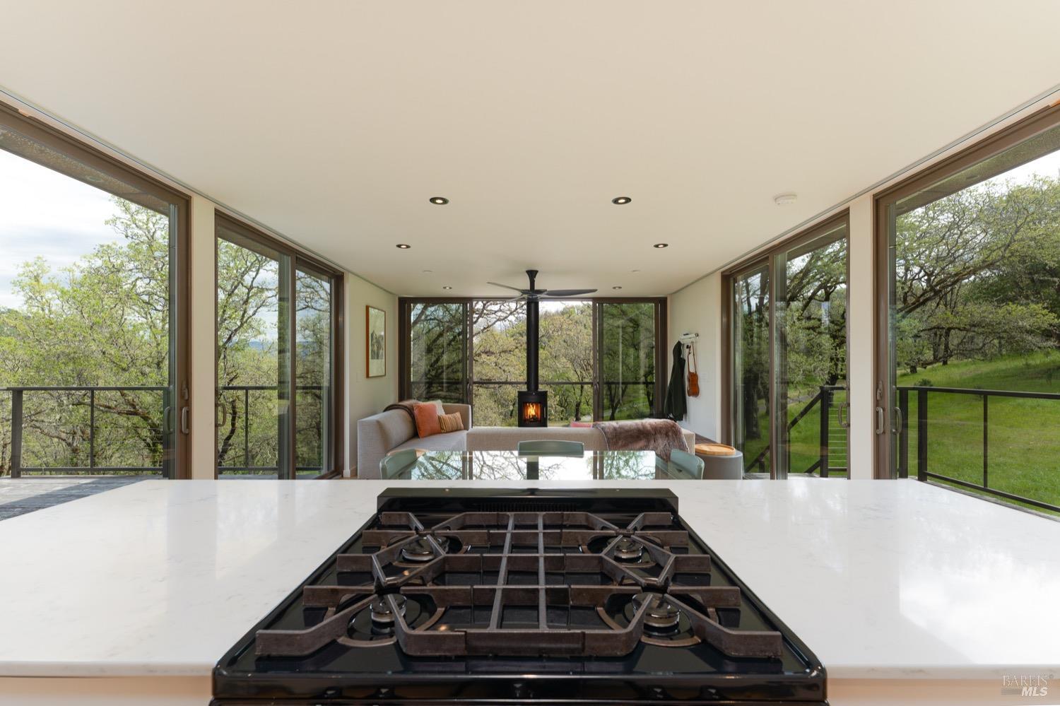 Detail Gallery Image 10 of 36 For 4305 Long Valley Ranch Rd, Ukiah,  CA 95482 - 2 Beds | 1 Baths