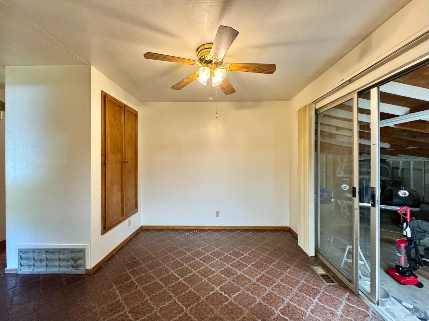 Detail Gallery Image 40 of 46 For 4511 Dry Creek Rd, Napa,  CA 94558 - 3 Beds | 2 Baths