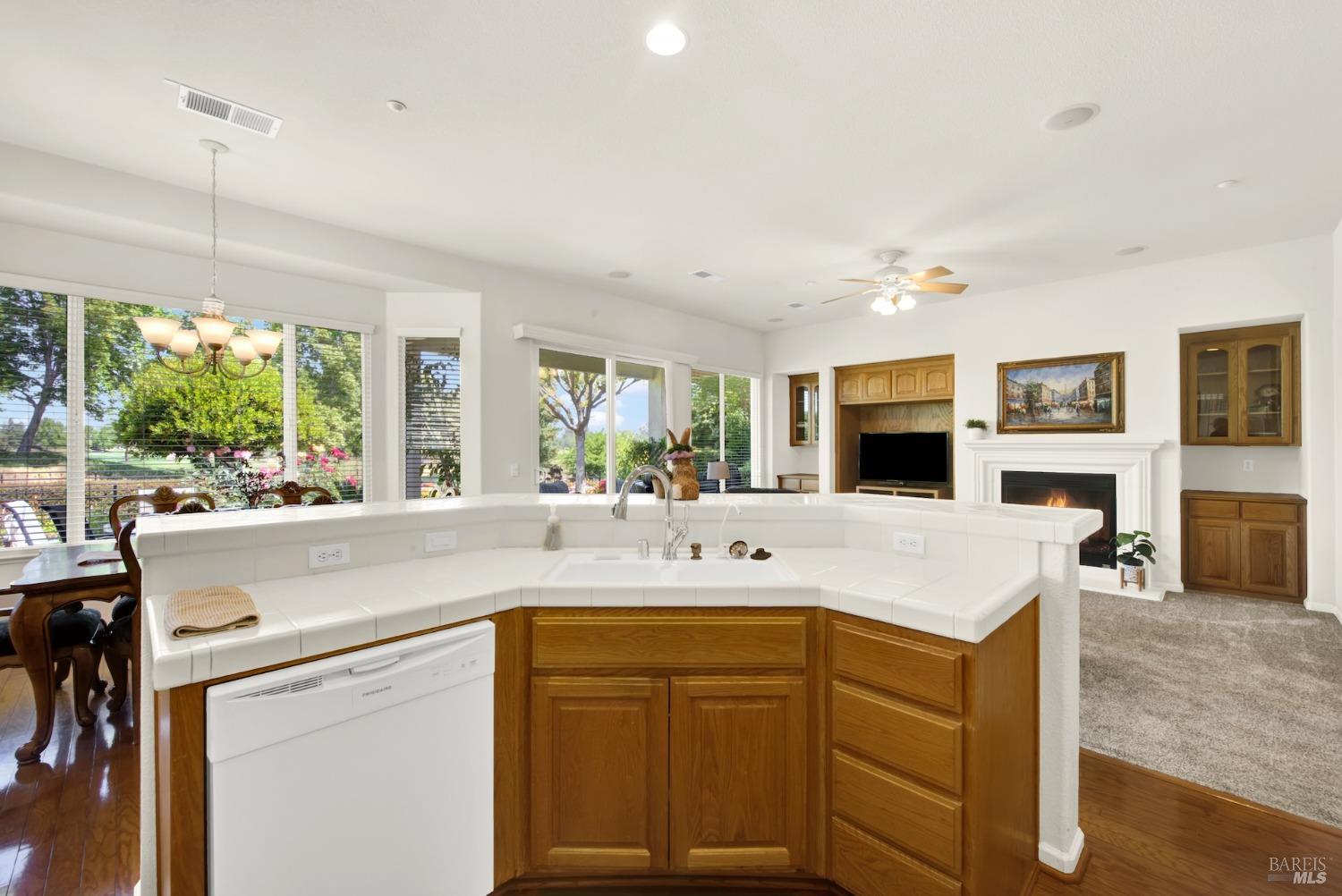 Detail Gallery Image 30 of 87 For 939 Suntan Ln, Brentwood,  CA 94513 - 2 Beds | 2 Baths