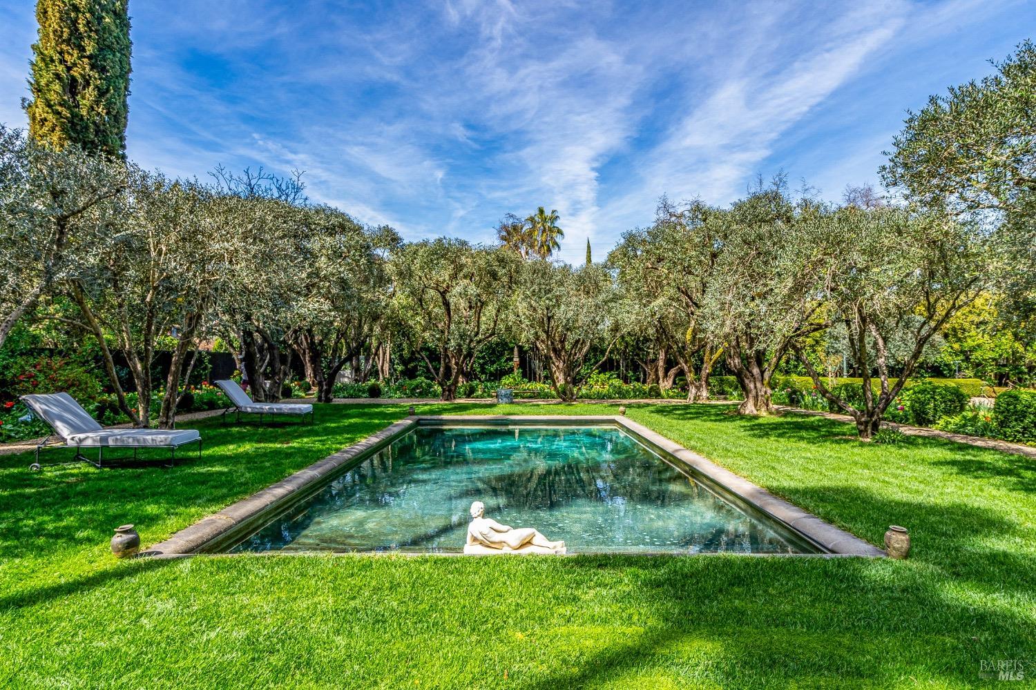 Detail Gallery Image 25 of 43 For 1095 Lodi Ln, Saint Helena,  CA 94574 - 3 Beds | 3/1 Baths