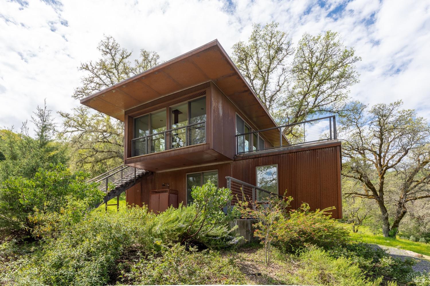 Detail Gallery Image 3 of 36 For 4305 Long Valley Ranch Rd, Ukiah,  CA 95482 - 2 Beds | 1 Baths