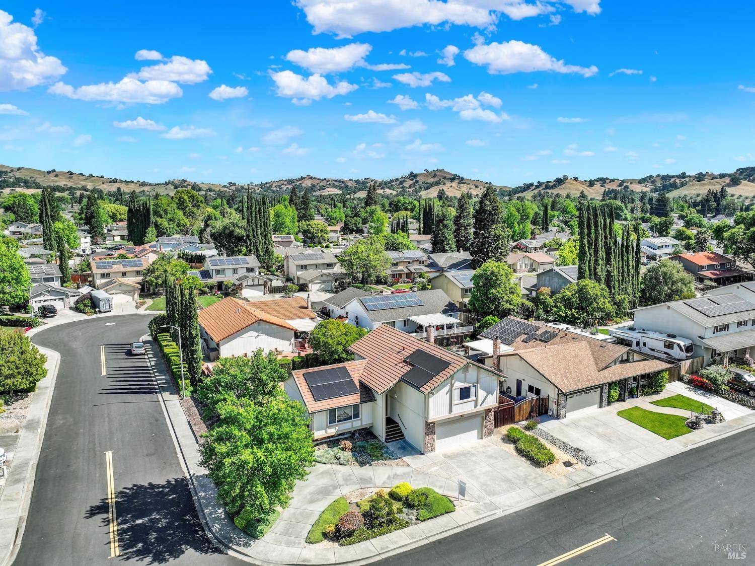 Detail Gallery Image 59 of 68 For 155 Quietwood Dr, Vacaville,  CA 95688 - 4 Beds | 2/1 Baths