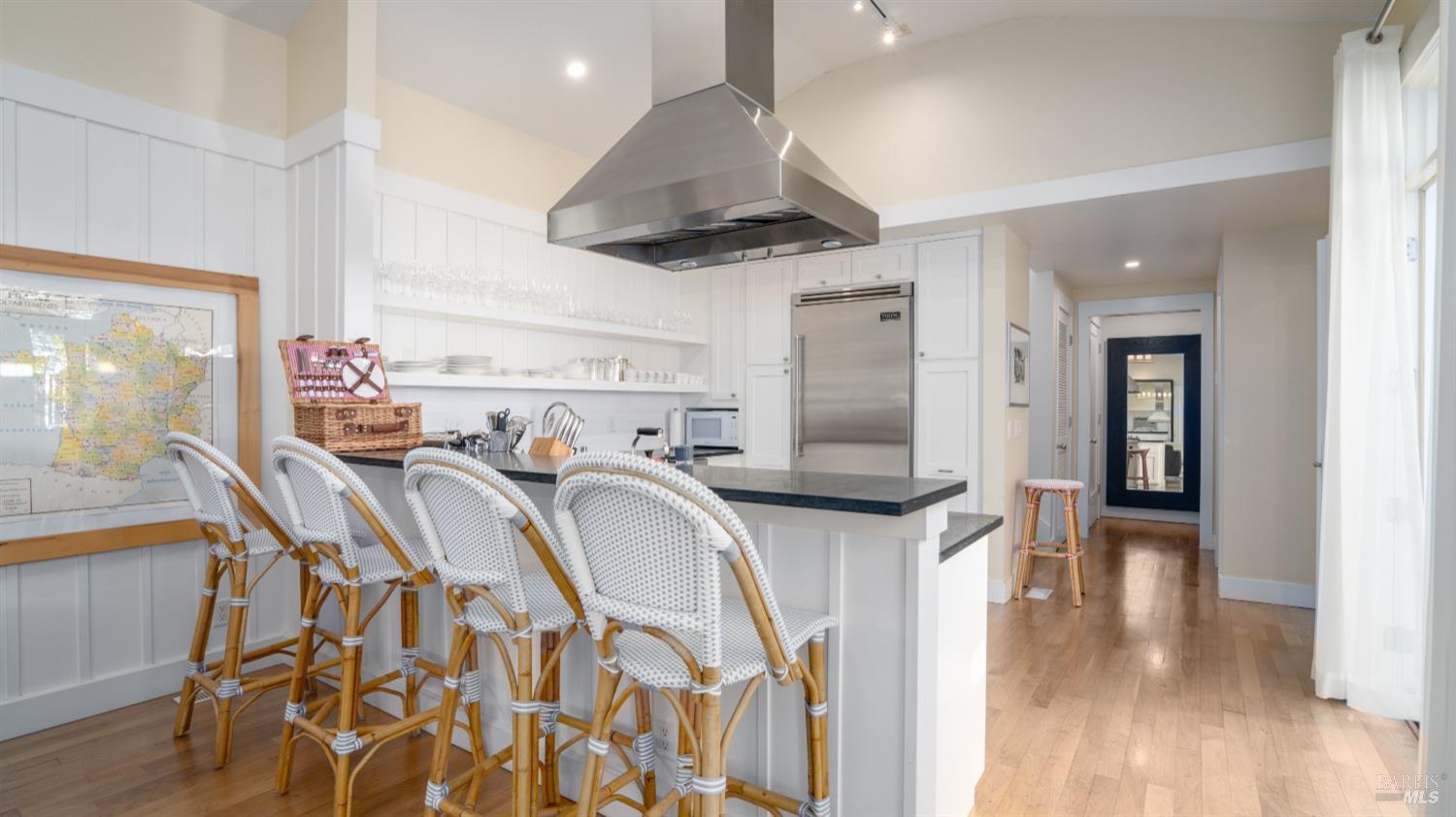 Detail Gallery Image 18 of 90 For 4044 Sonoma Hwy #16,  Napa,  CA 94559 - 3 Beds | 3/1 Baths