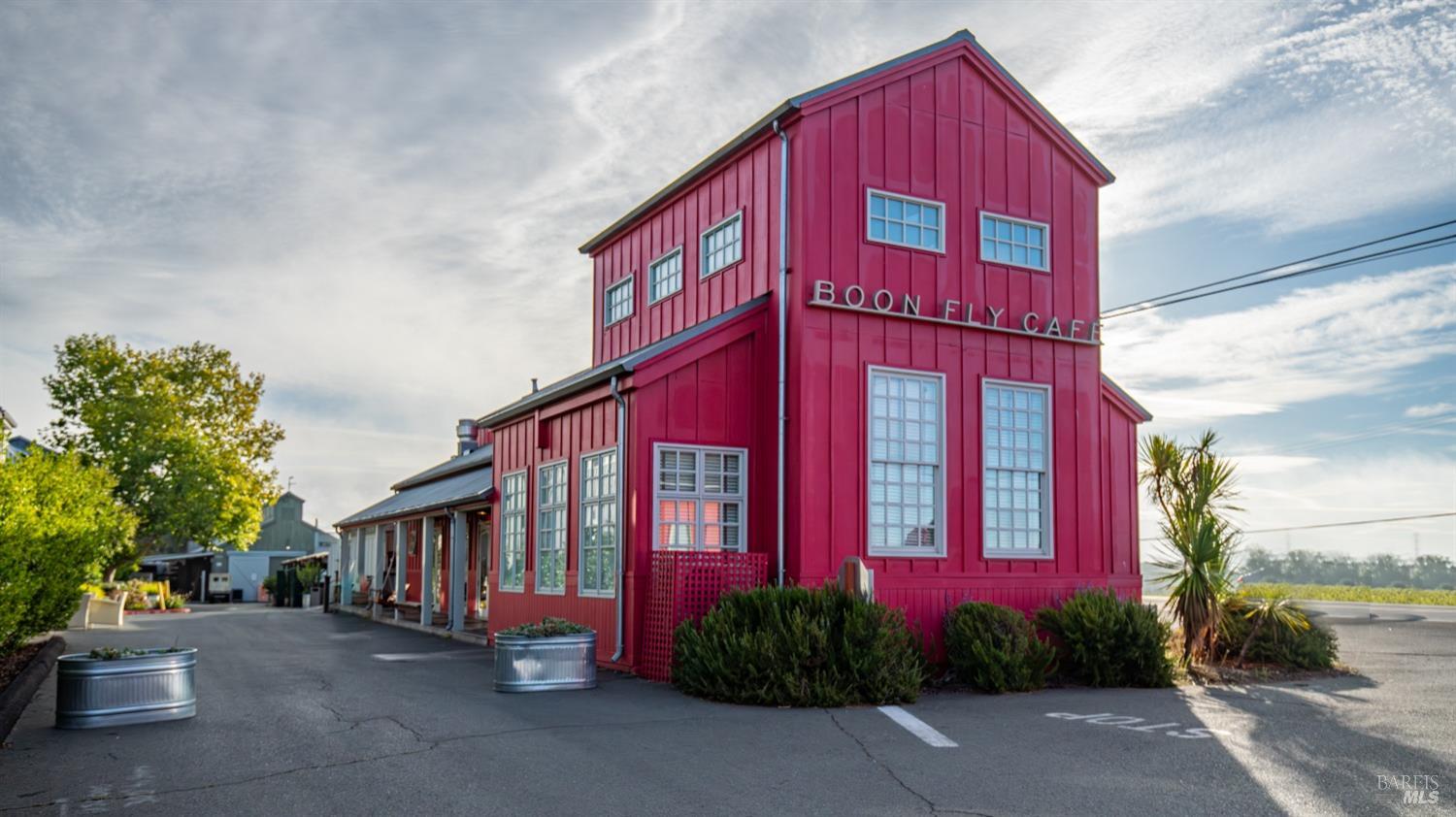 Detail Gallery Image 60 of 90 For 4044 Sonoma Hwy #16,  Napa,  CA 94559 - 3 Beds | 3/1 Baths