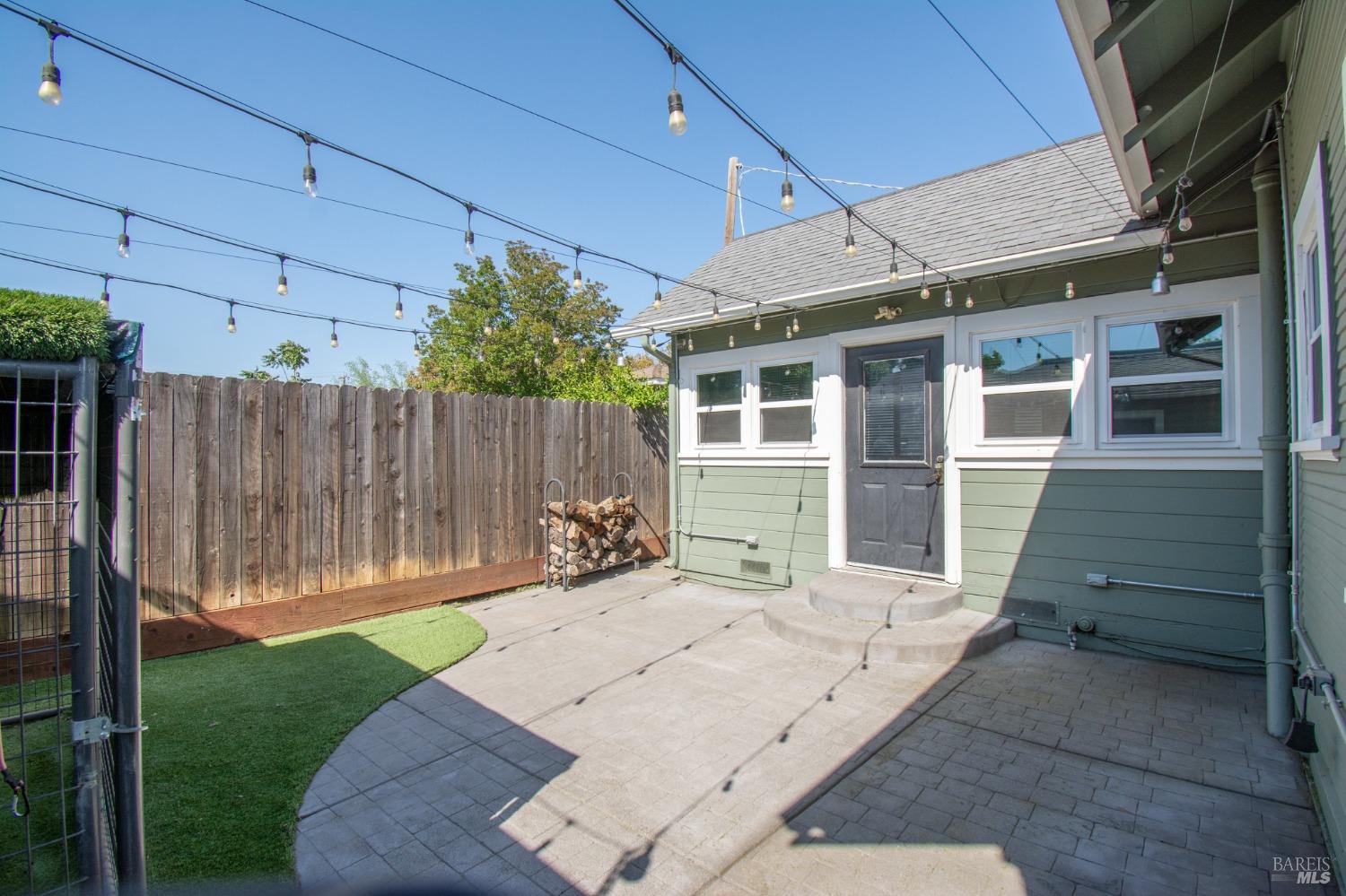 Detail Gallery Image 24 of 25 For 231 E Mayes St, Dixon,  CA 95620 - 3 Beds | 1/1 Baths
