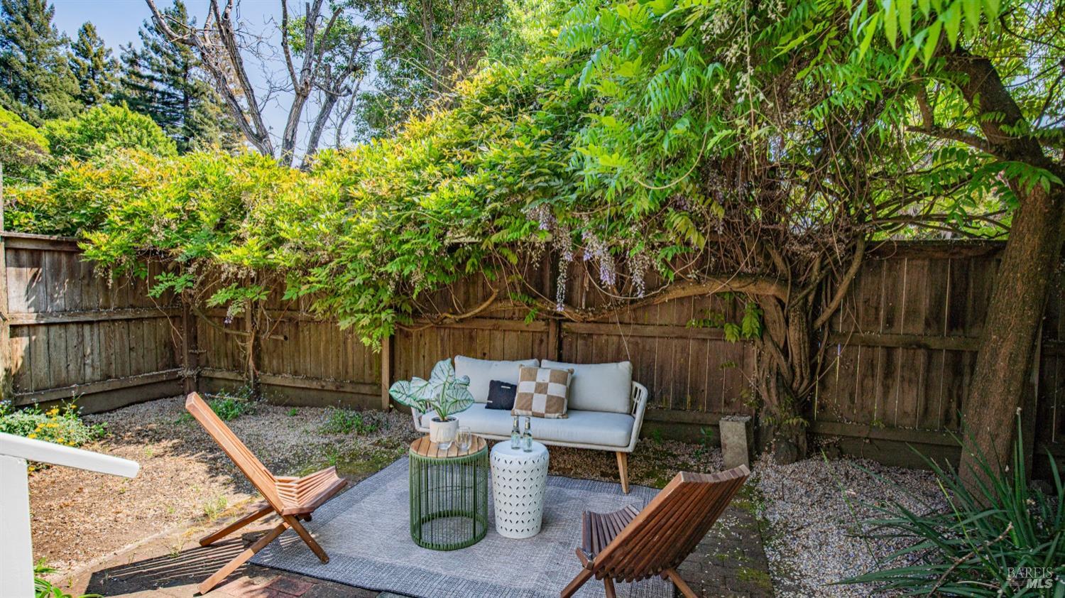 Detail Gallery Image 36 of 47 For 623 3rd St, Napa,  CA 94559 - 2 Beds | 2 Baths