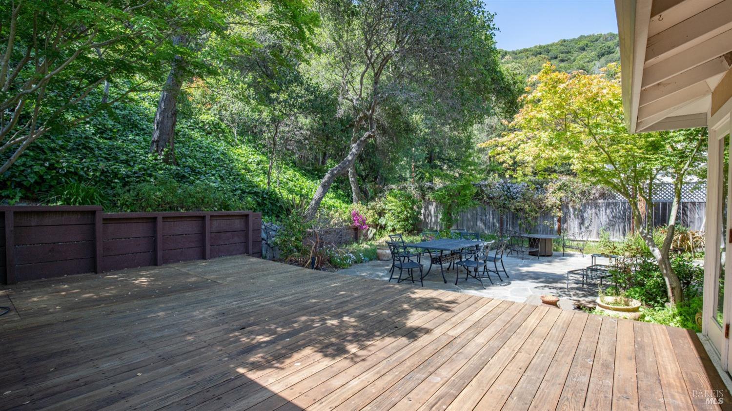 Detail Gallery Image 36 of 37 For 389 Mountain View Ave, San Rafael,  CA 94901 - 3 Beds | 2/1 Baths