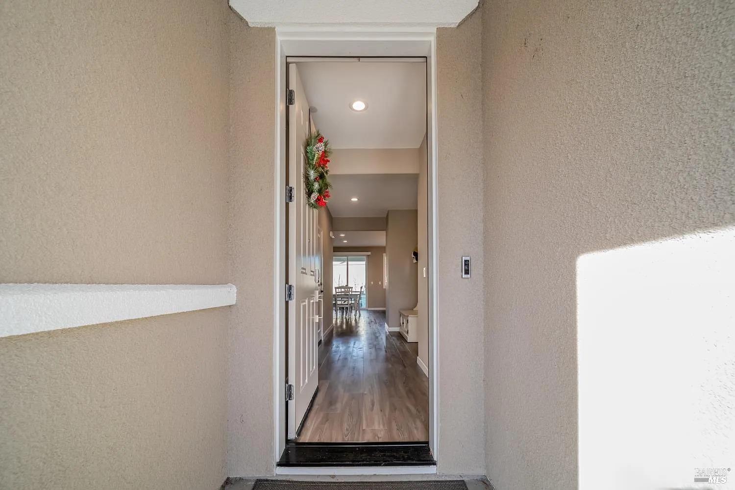 Detail Gallery Image 3 of 27 For 1344 Jamboree Dr, Fairfield,  CA 94533 - 4 Beds | 3 Baths
